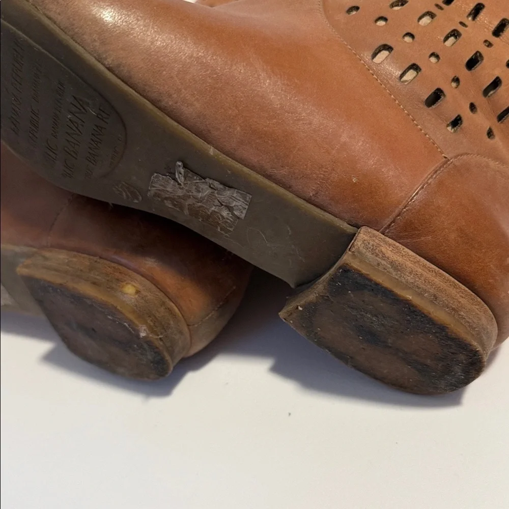 Banana Republic tan tall knee-high leather boots 7